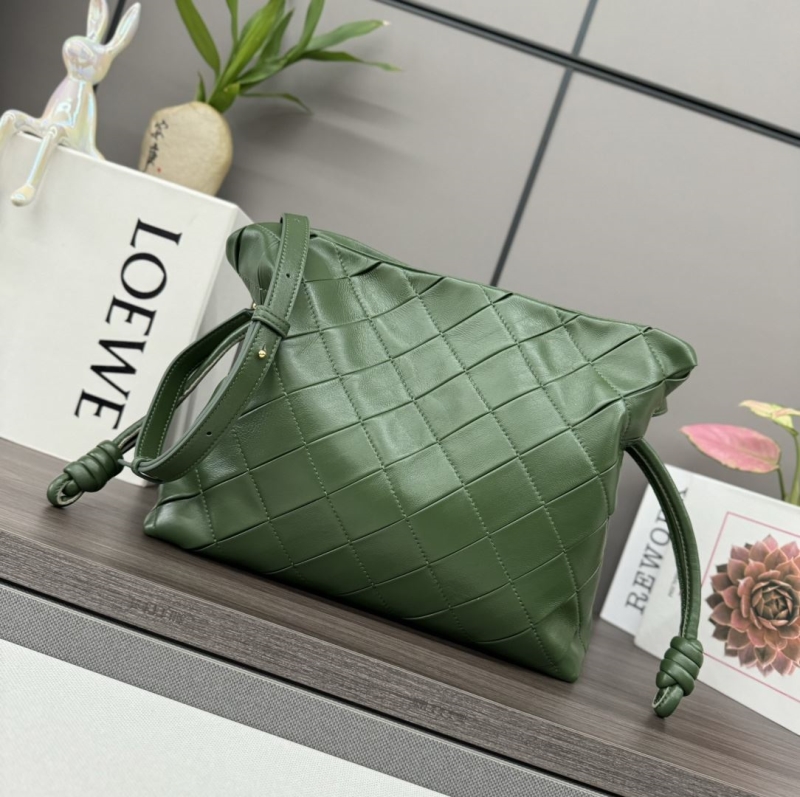 l*ew* satchel bags